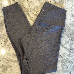 Grey lululemon high rise leggings.